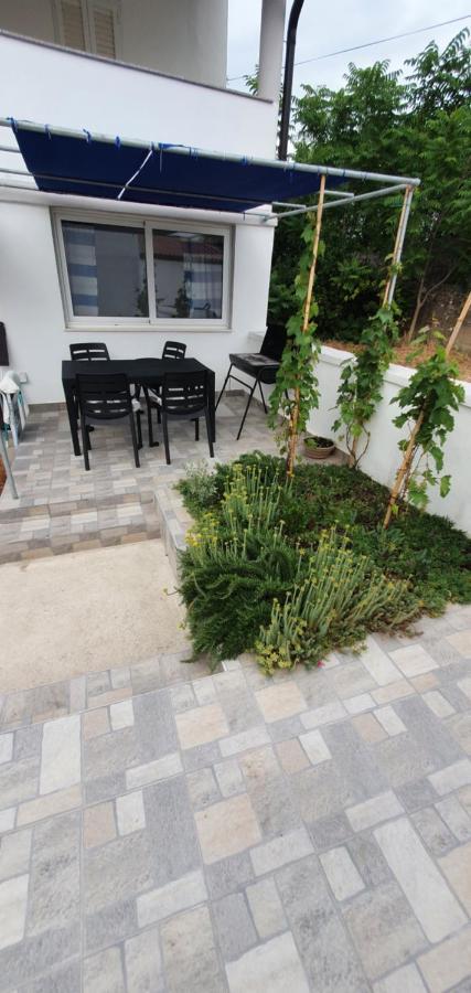 Sound Of The Sea Apartment Vrsi Ngoại thất bức ảnh